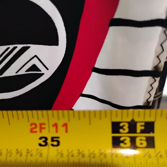 Rare Vintage Bob Mackie “Wearable Art” Silk Scarves 36×36 in, Mint with Original - Picture 2 of 10